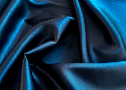 Stretch Satin Schwarz-Blau